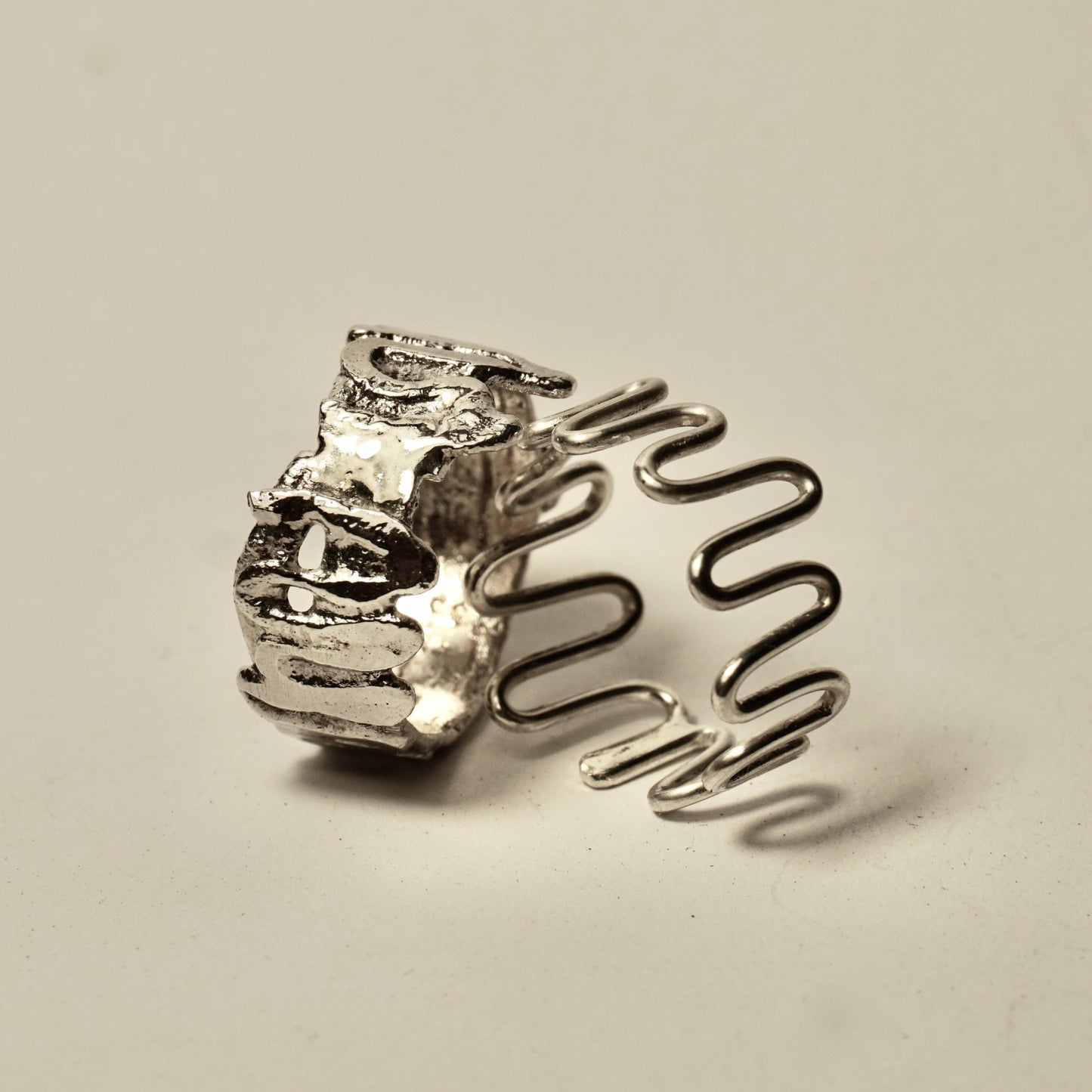 melted wave ring 04