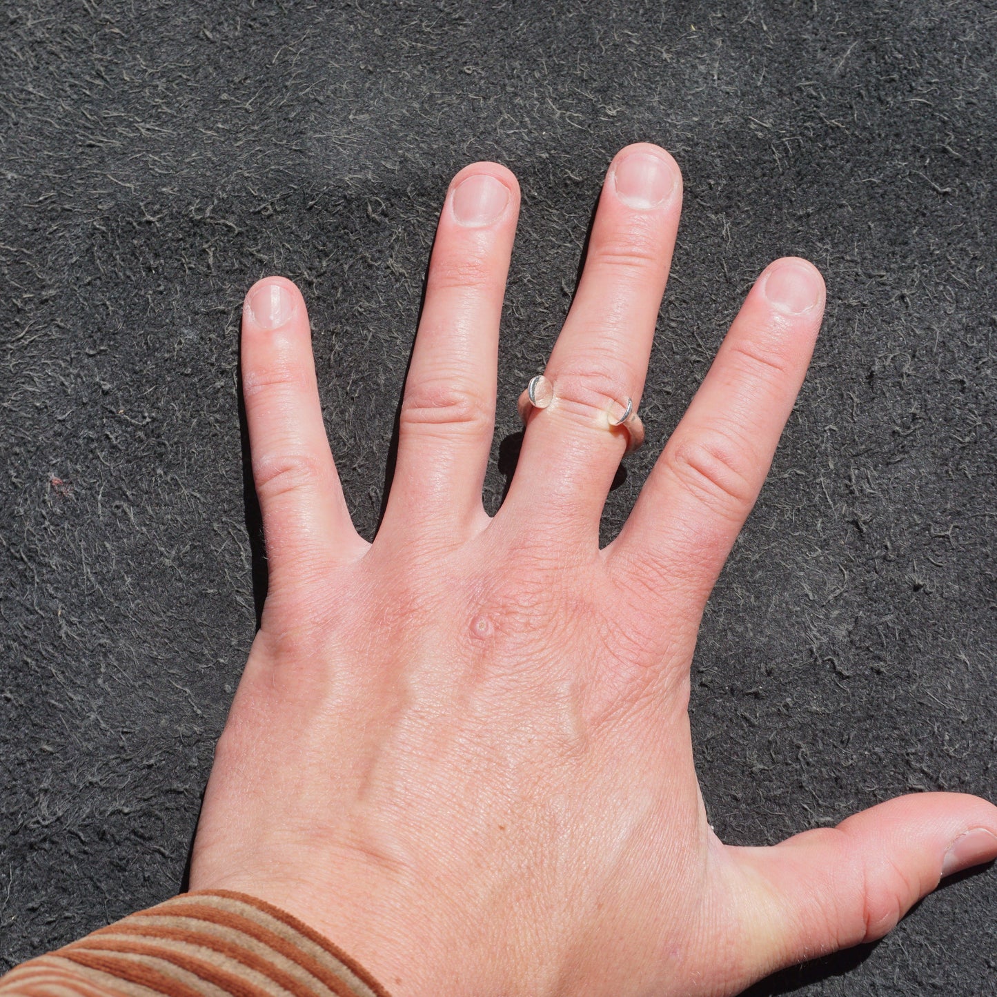 nail ring