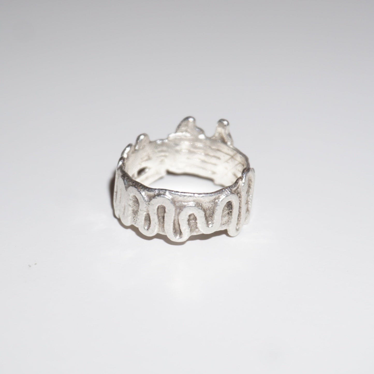 melted wave ring 04